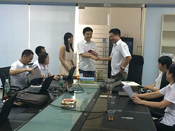 深圳市百千成電子有限公司環境